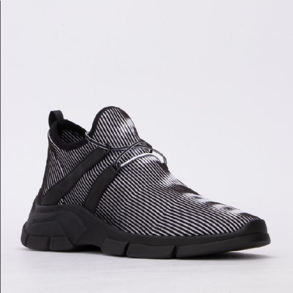 NEW Prada Men's Logo Knit Row Sneakers Black White - Picture 3 of 9